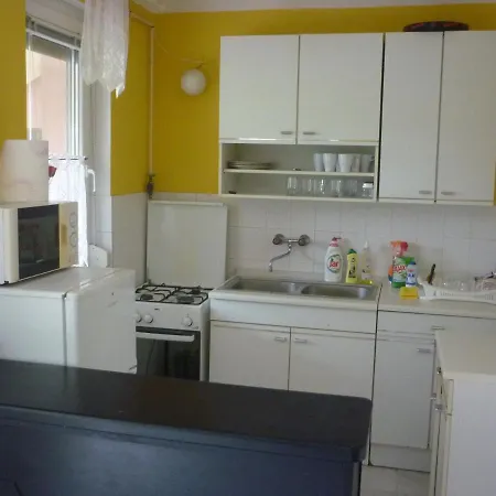 Lien Apartament *